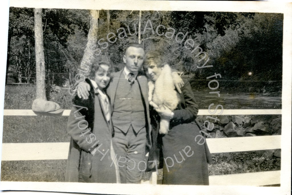 Unknown women and man at Alum Rock Park