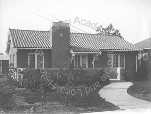 Image of Hester Tract house, front view
