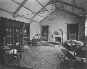 Image of Interior view of the parlor, McMahon house