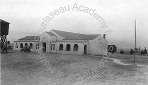 Image of Antelope Valley School building